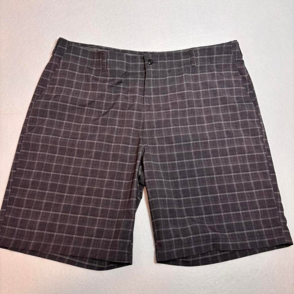 Ben Hogan grey plaid golf shorts